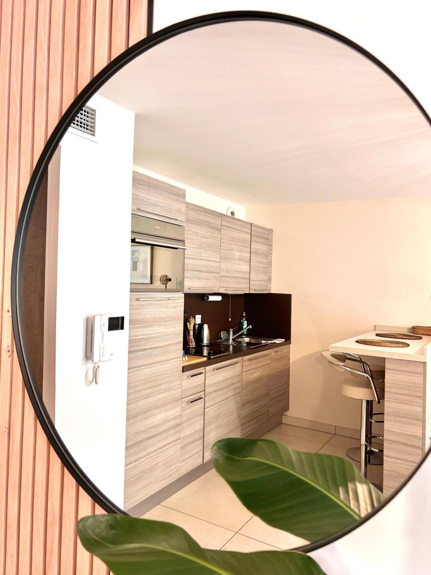 Studio Neuf - Portes De Monaco - Confort - Wifi - Clim Eksteriør billede
