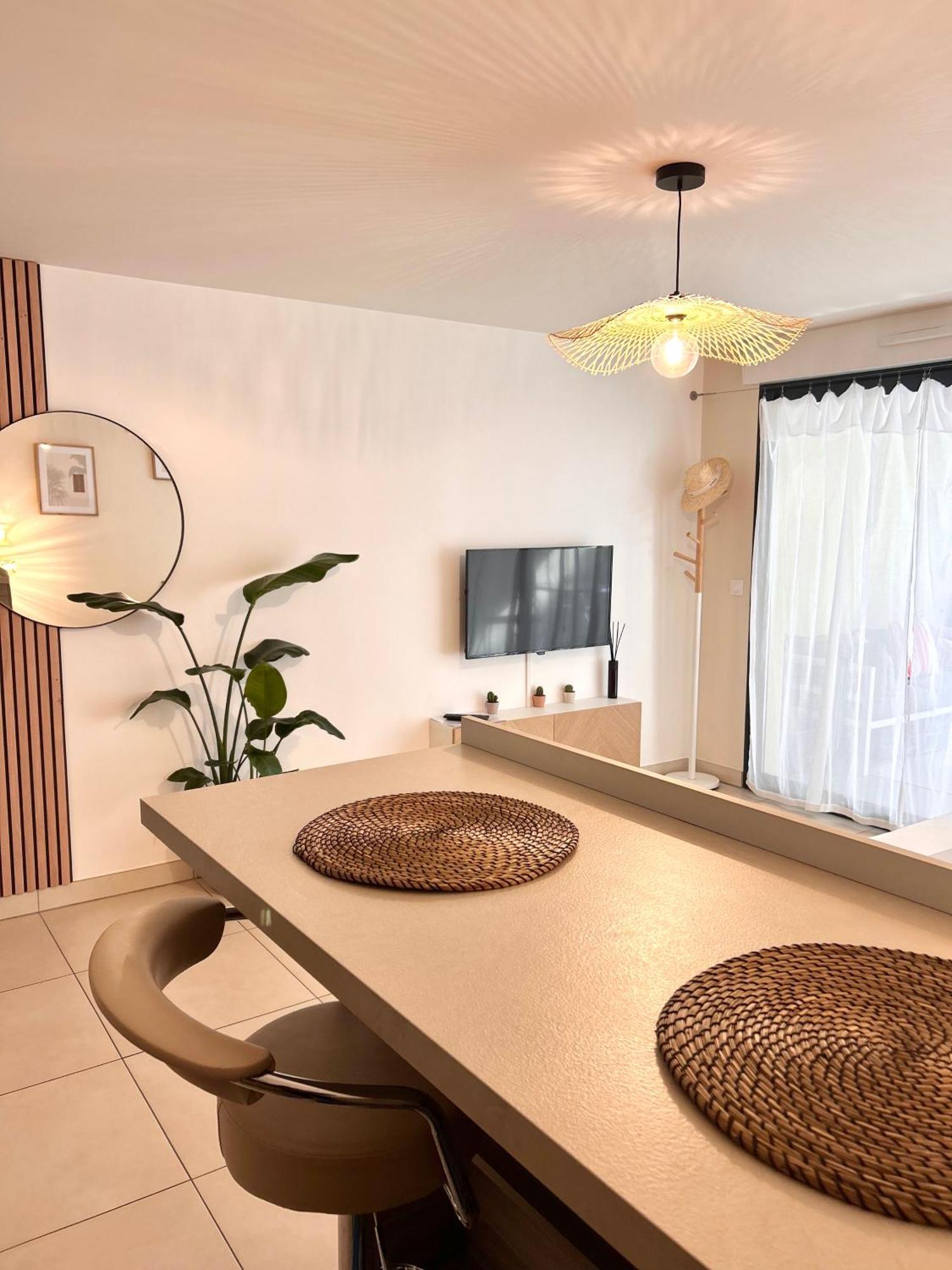 Studio Neuf - Portes De Monaco - Confort - Wifi - Clim Eksteriør billede